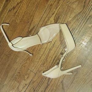CLEAR / BEIGE HEELS